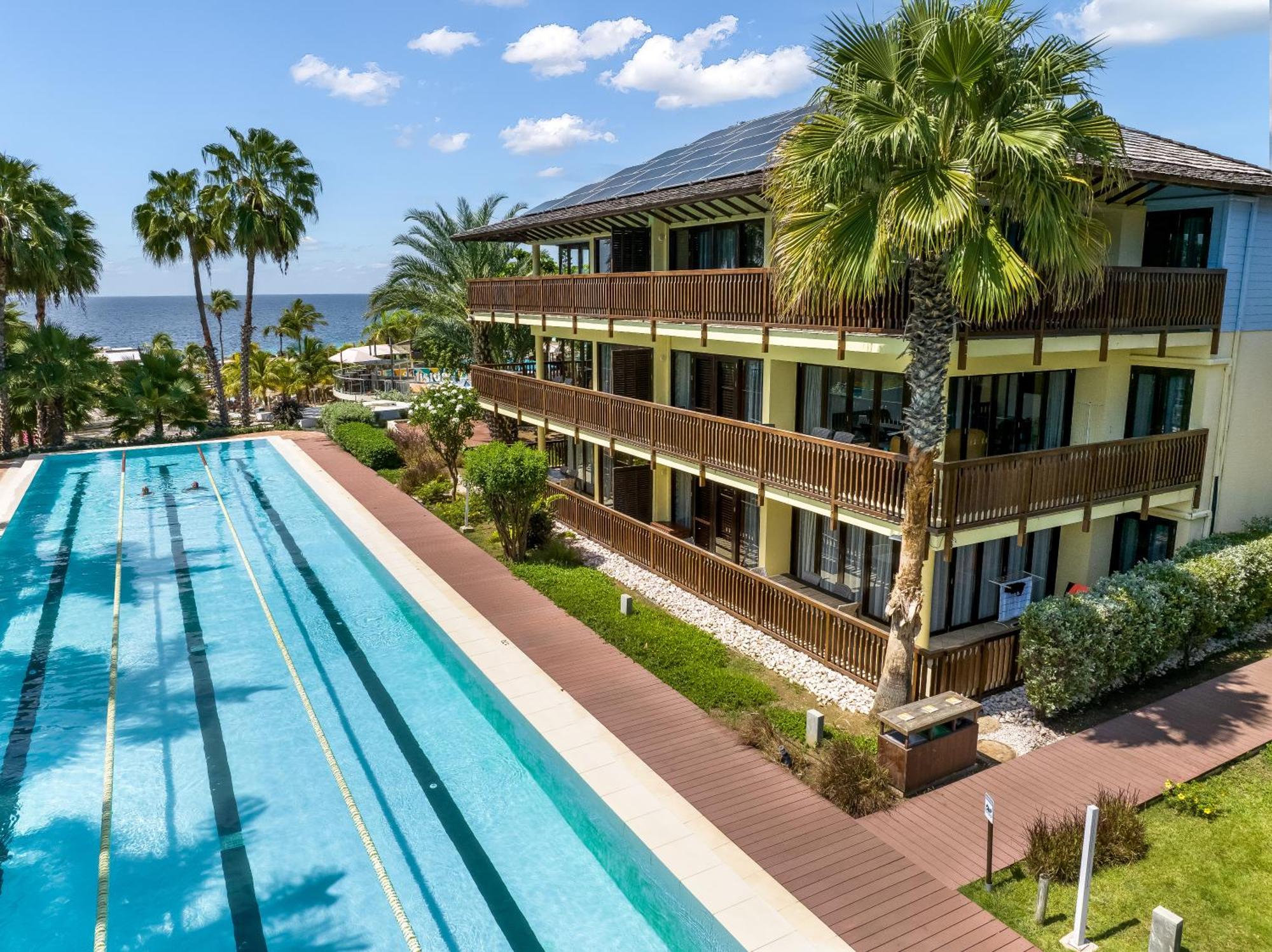 Lionsdive Beach Resort Curacao エクステリア 写真
