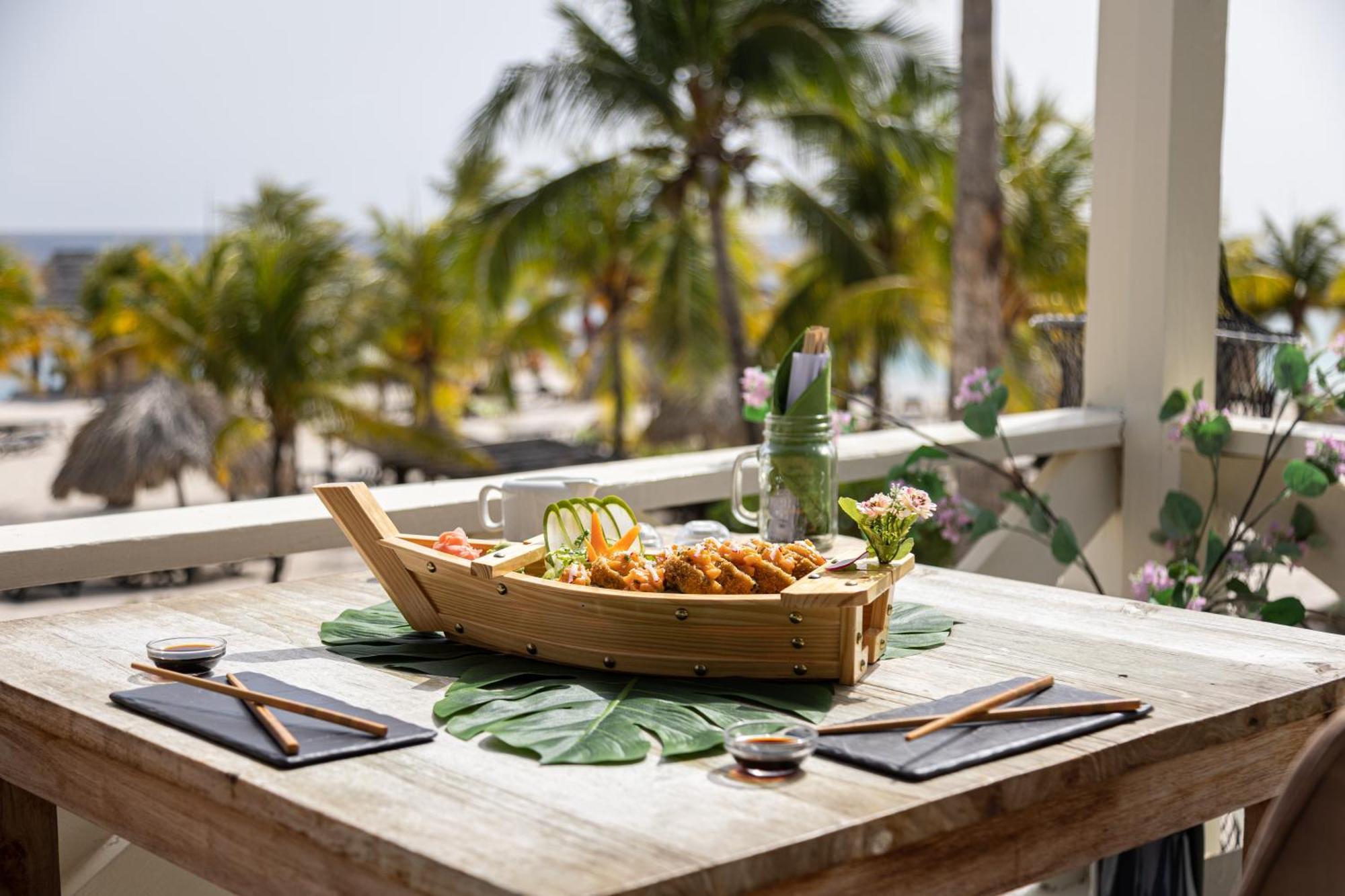 Lionsdive Beach Resort Curacao エクステリア 写真